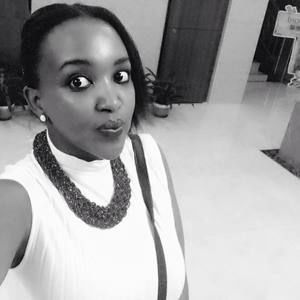 Meet your Posher, Sandrine